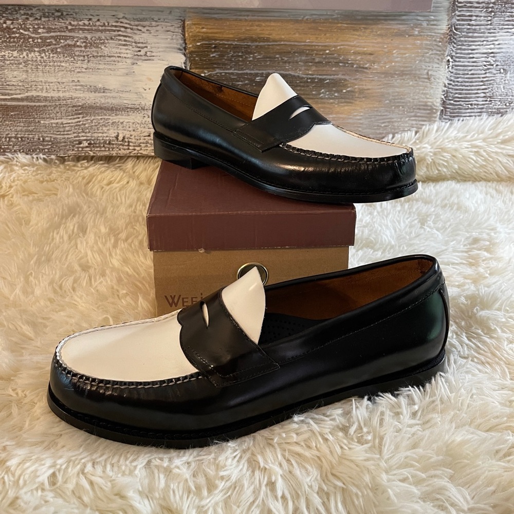 Black and white Weejun NEW